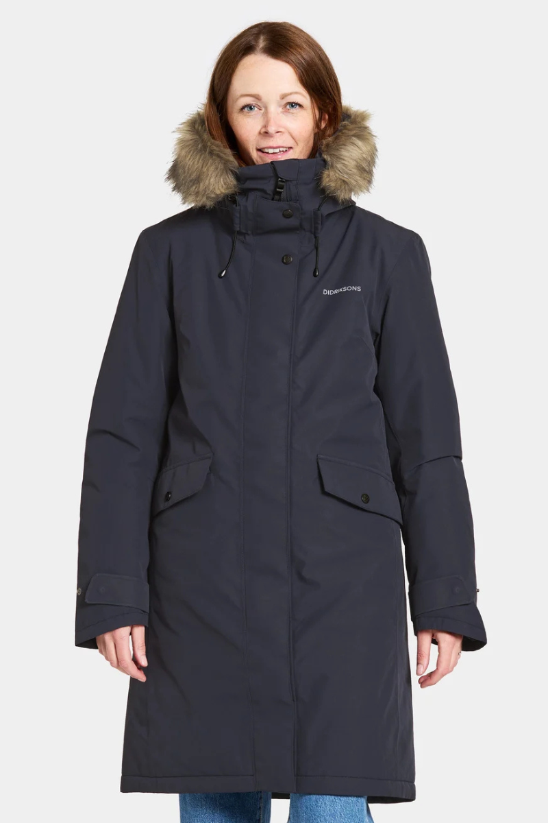 Didirksons-talveparka-Emma-tumesinine.png