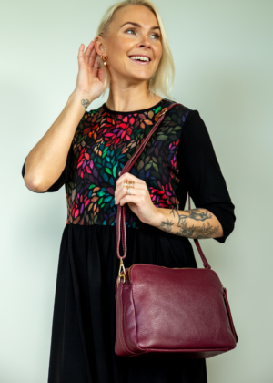 Miela juoda suknelė aukštomis rankovėmis su kišenėmis Nelli's Colors Play-Do sandėlyje paskutinis XL - Image 4