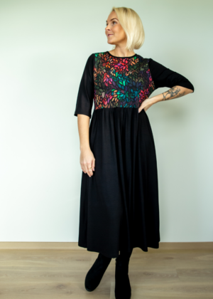 Miela juoda suknelė aukštomis rankovėmis su kišenėmis Nelli's Colors Play-Do sandėlyje paskutinis XL
