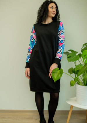 Stilinga juoda palaidinukė su kišenėmis Flamingo- dabar yra sandėlyje, dydis M(38-40) - SUPER KAINA - Image 1